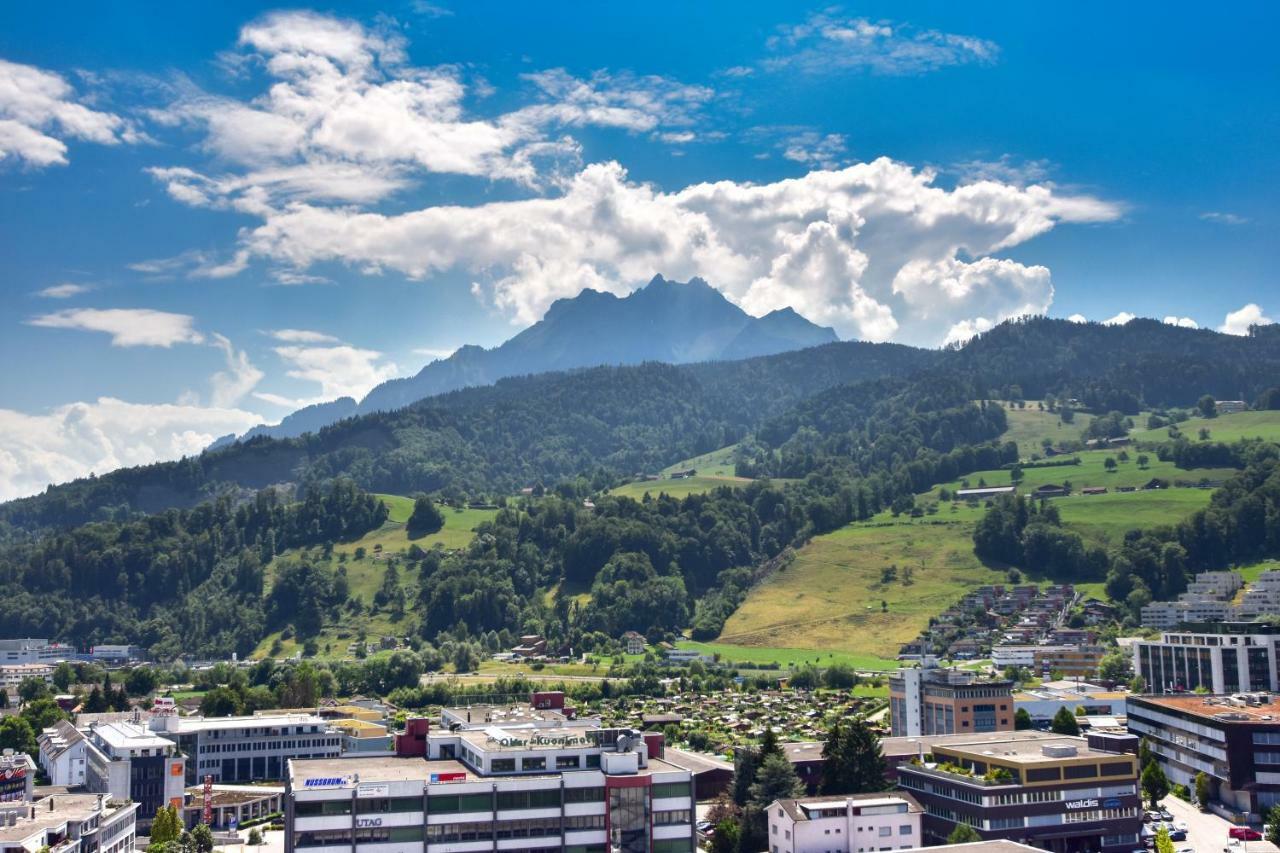 Dream View Apt With Homecinema Netflix & Loggia Luzern Kültér fotó
